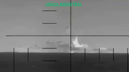 مقطع لتفجير السفينة الإيرانية إيريس دينا