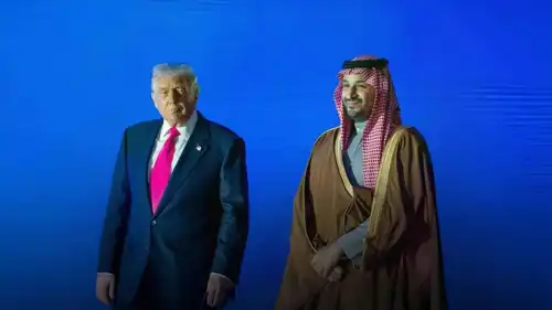 ولي عهد السعودية والرئيس الأمريكي خلال المنتدى