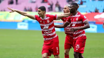 لاعبو النادي الإفريقي