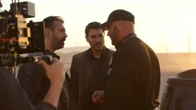 كريم عبدالعزيز وأحمد عز خلال التصوير