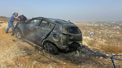 سيارة محترقة جنوبي لبنان