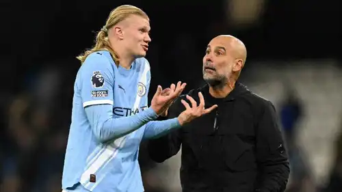 بيب غوارديولا مع هالاند