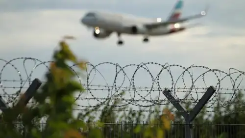 إحدى طائرات في العاصمة الألمانية برلين