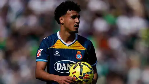 النجم المغرب عمر الهلالي