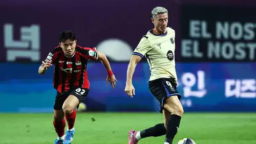 من مباراة برشلونة سيؤول