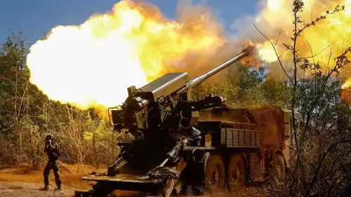 إطلاق نار من مدفع أوكراني باتجاه قوات روسية