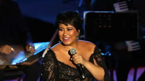 الفنانة شيرين عبد الوهاب