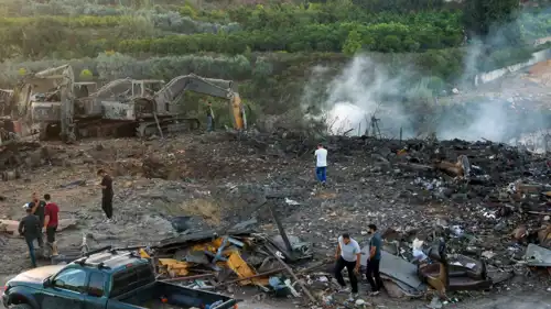 آثار قصف إسرائيلي جنوبي لبنان