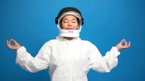 تمارين رواد الفضاء - تعبيرية