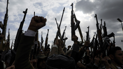 عناصر مسلحة تتبع لميليشيا الحوثي