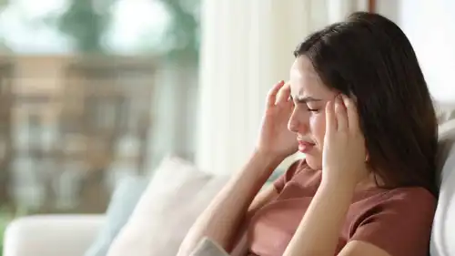 الصداع (تعبيرية)