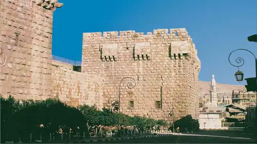 قلعة دمشق 