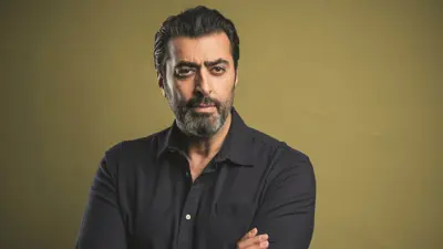 الفنان السوري باسم ياخور