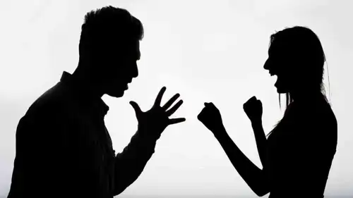 العنف ضد المرأة (تعبيرية)