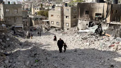 الدمار نتيجة الهجوم الإسرائيلي في الضفة