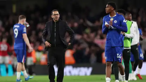 ليام روسينيور مدرب تشيلسي