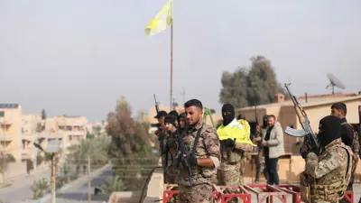 عناصر من قوات سوريا الديمقراطية