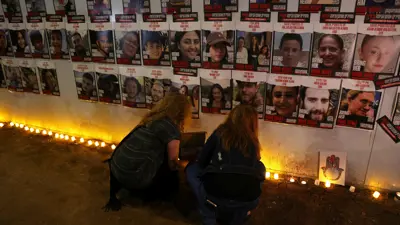 صور رهائن إسرائيليين لدى حركة حماس