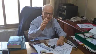 السياسي الفلسطيني الراحل فاروق القدومي