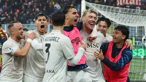 احتفال لاعبي نابولي الإيطالي