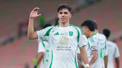 غابري فيغا يتألق مع الأهلي السعودي