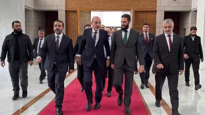 الجولاني في استقبال الصفدي في دمشق