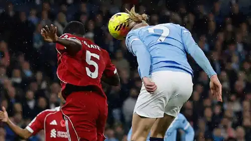 إيرلينغ هالاند نجم مانشستر سيتي