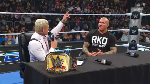 راندي أورتن وكودي رودز