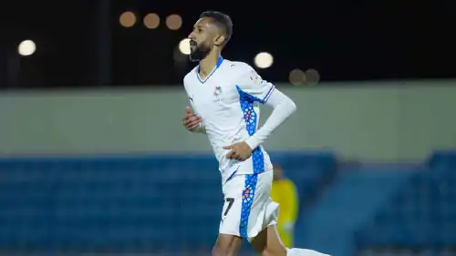 سلمان الفرج لاعب نيوم السعودي