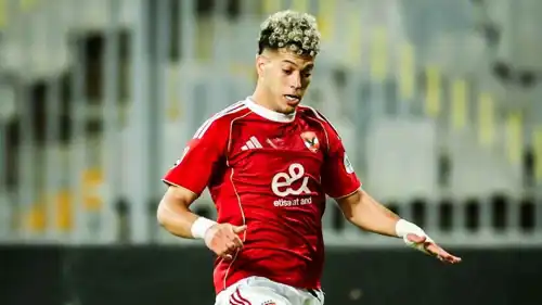 إمام عاشور نجم الأهلي المصري