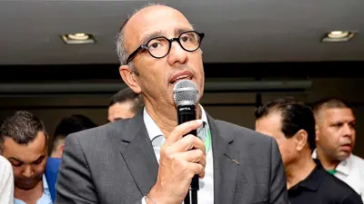 جواد الزيات الرئيس الجديد للرجاء المغربي