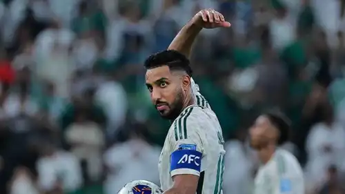 سالم الدوسري قائد المنتخب السعودي