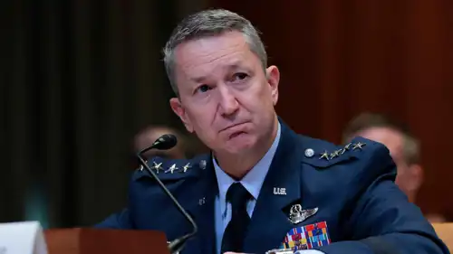 الجنرال دان كين