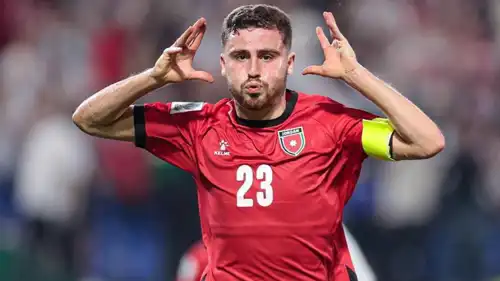 النجم الأردني علي العزايزة