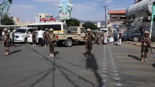 عناصر مسلحة من ميليشيا الحوثي