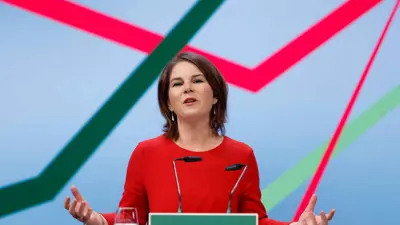 أنالينا بيربوك