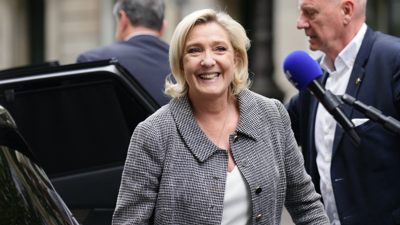 مارين لوبان، زعيمة اليمين الفرنسي