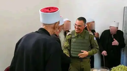  المتحدث باسم الجيش الإسرائيلي خلال زيارته لدروز الجولان