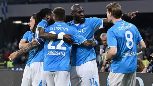 لوكاكو مع نابولي