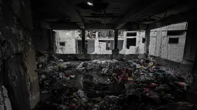 آثار الغارة الإسرائيلية في قطاع غزة