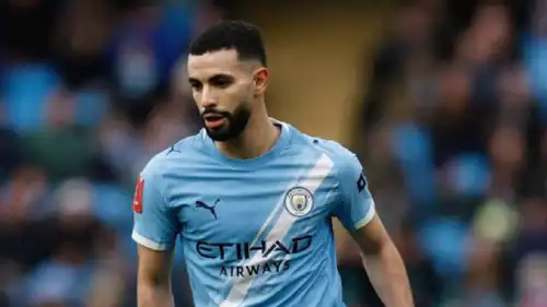 ريان آيت نوري نجم مانشستر سيتي