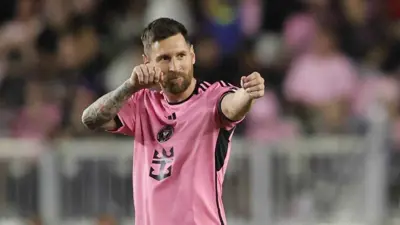 ليونيل ميسي قائد إنتر ميامي الأمريكي