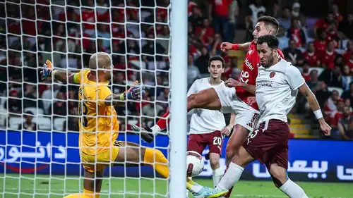 من مباراة الأهلي وسيراميكا في السوبر المصري