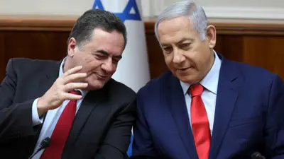 نتنياهو يستمع ليسرائيل كاتس