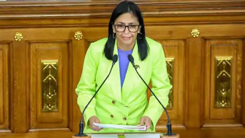 الرئيسة الفنزويلية المؤقتة ديلسي رودريغيز.