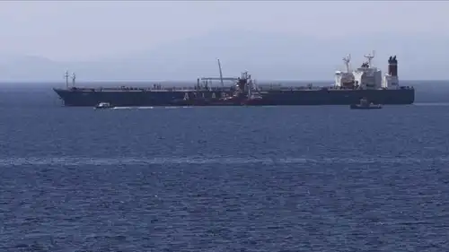 ناقلة نفط في مضيق هرمز