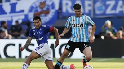 مباراة راسينغ كلوب وكروزيرو