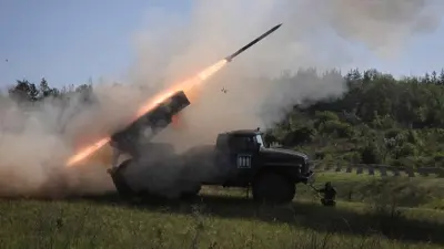 قوات أوكرانية تقصف روسيا