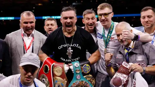 الملاكم الأوكراني أولكساندر أوسيك