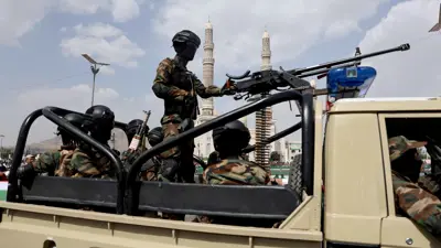 عناصر من ميليشيا الحوثي